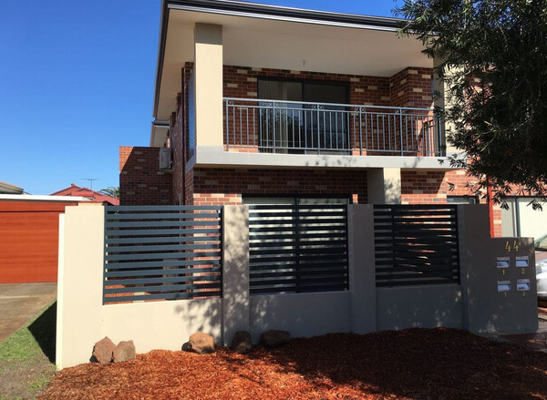 2 Bedroom Apartment in Small Complex of 3