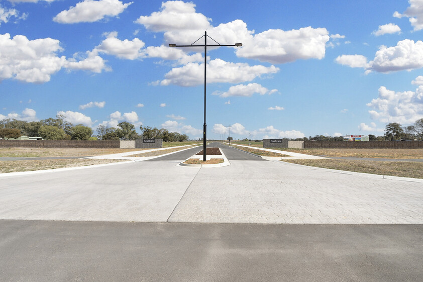 Titled Land Ready to Build on In Prime Southview Estate