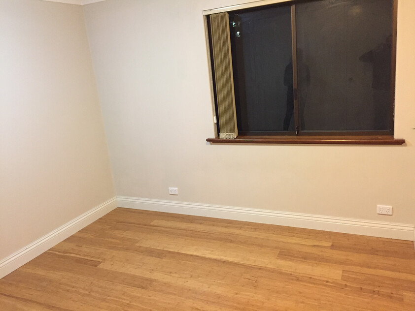Prime Nedlands Townhouse Walk to Hospitals, UWA & Café Strip