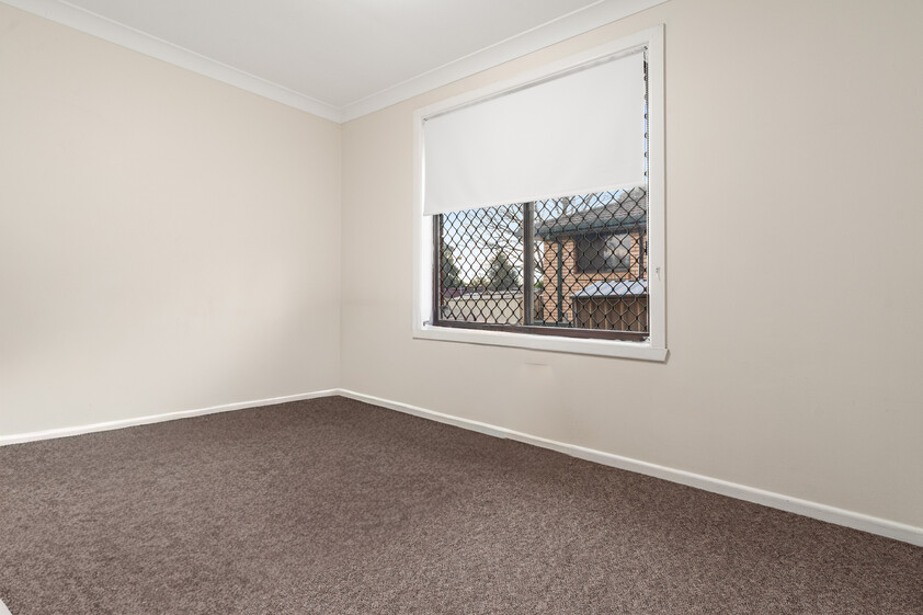 3 BEDROOM RENOVATED BRICK & TILE HOME - QUIET LOCATION INVEST, NEST OR EXPAND