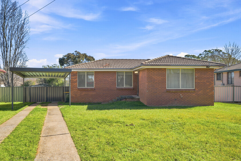 3 BEDROOM RENOVATED BRICK & TILE HOME - QUIET LOCATION INVEST, NEST OR EXPAND