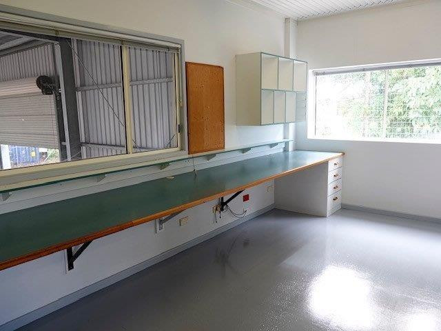 Highway Frontage Industrial Investment & Occupier Opportunity Mossman