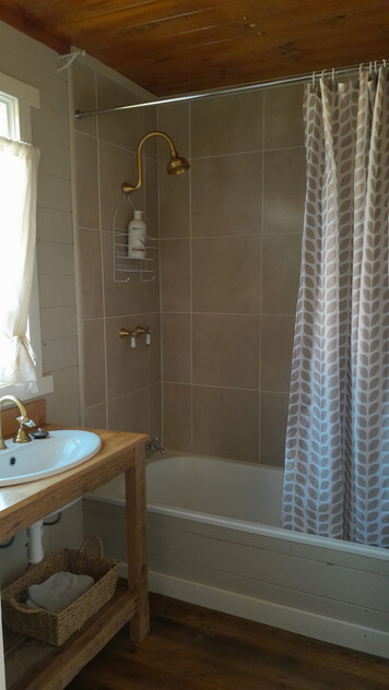 Charming Fully Furnished with Proven Airbnb Success