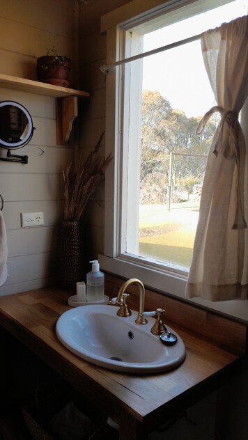 Charming Fully Furnished with Proven Airbnb Success