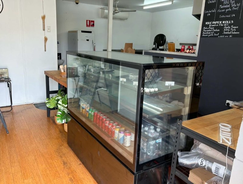 COMMERCIAL PREMISES WITH HIGH EXPOSURE