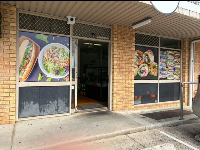 COMMERCIAL PREMISES WITH HIGH EXPOSURE