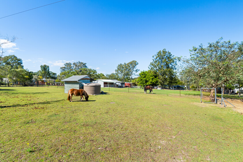 Beautifully Renovated Queensland Cottage on 4,047m² Horse Ready & Dual Access