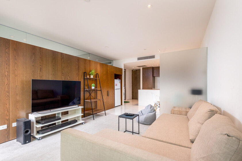 Fully Furnished Beachfront Living in the Heart of St Kilda