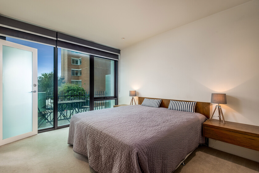 Fully Furnished Beachfront Living in the Heart of St Kilda