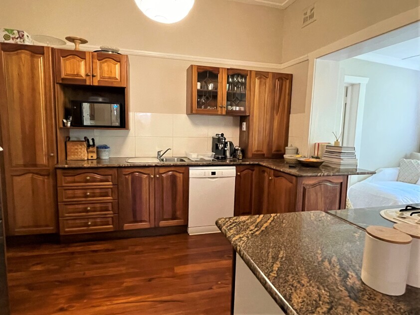 Is this the most convenient location in Roseville, and quiet too?