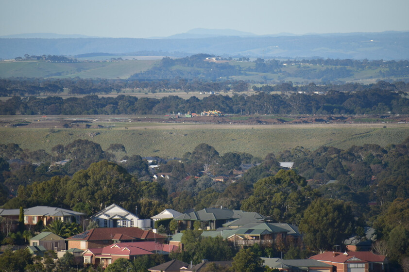 5 Wedmore Crescent, Sunbury Build Your Dream Lifestyle with Breathtaking Views.