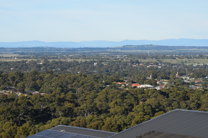 5 Wedmore Crescent, Sunbury Build Your Dream Lifestyle with Breathtaking Views.