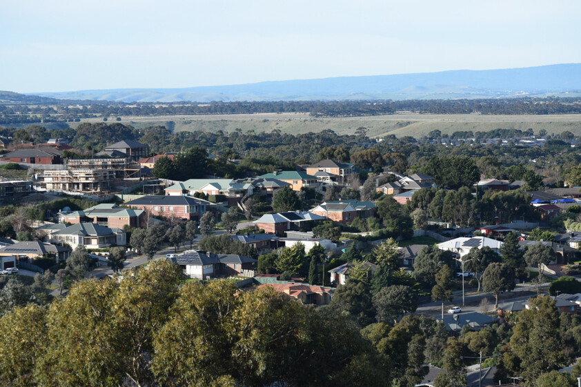 5 Wedmore Crescent, Sunbury Build Your Dream Lifestyle with Breathtaking Views.