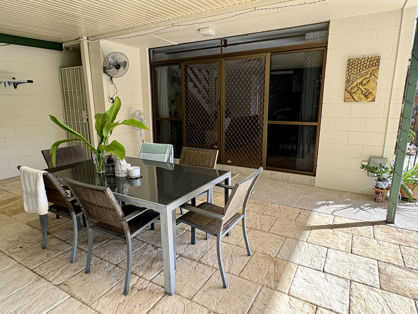 Fantastic Fannie Bay Townhouse with Own Plunge Pool