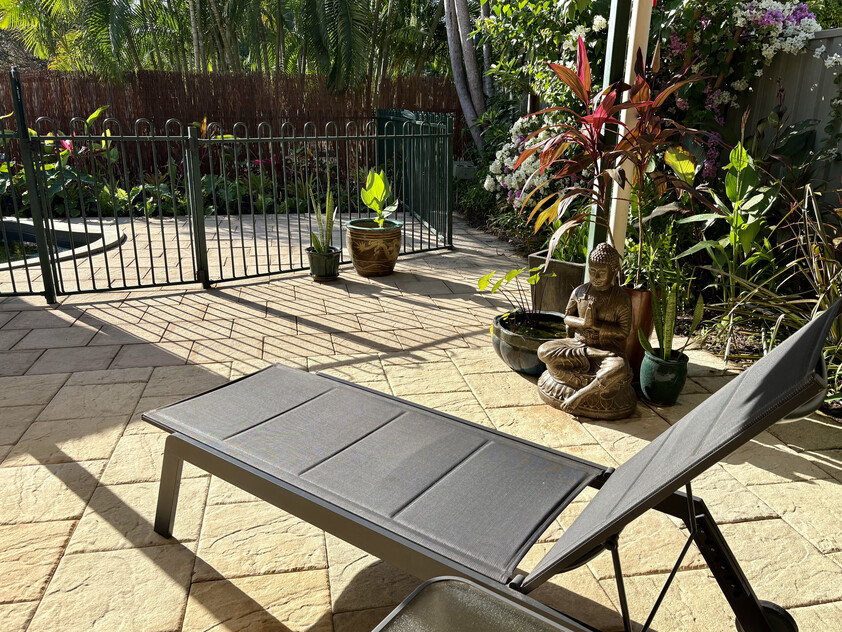 Fantastic Fannie Bay Townhouse with Own Plunge Pool