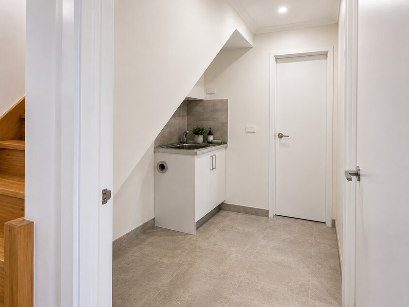 Modern Townhouse - Large Terrace - Effortless Living