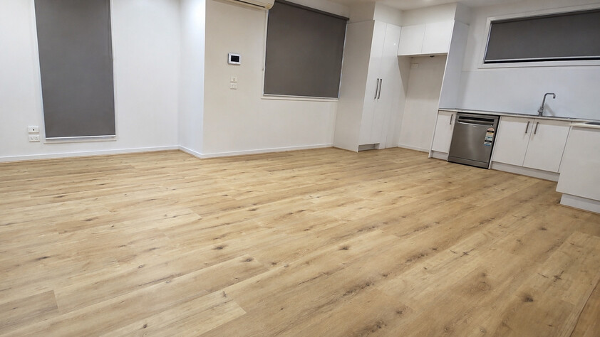 Modern Townhouse - Large Terrace - Effortless Living