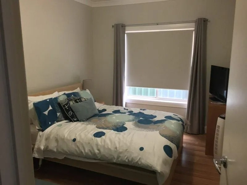 $1200 per week