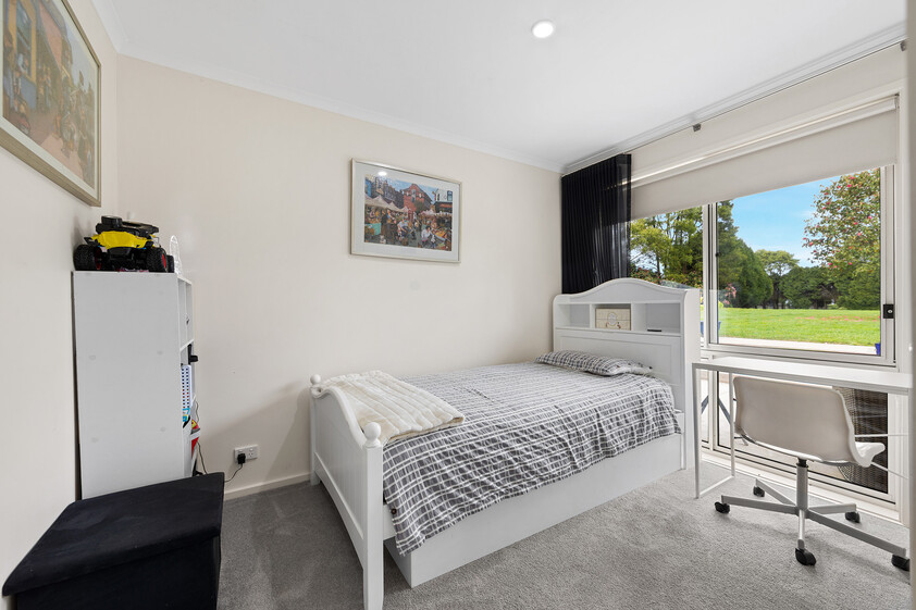 Renovated 5 Bedroom Family Lifestyle Home on Nearly 3 Acres with Exceptional Shedding
