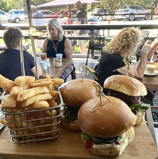 Busy Established Cafe For Sale