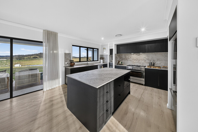 Luxury country living on 2.99 acres just 4 minutes from Dungog