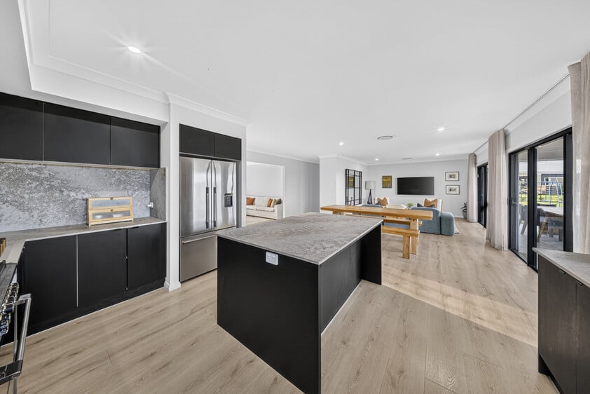 Luxury country living on 2.99 acres just 4 minutes from Dungog