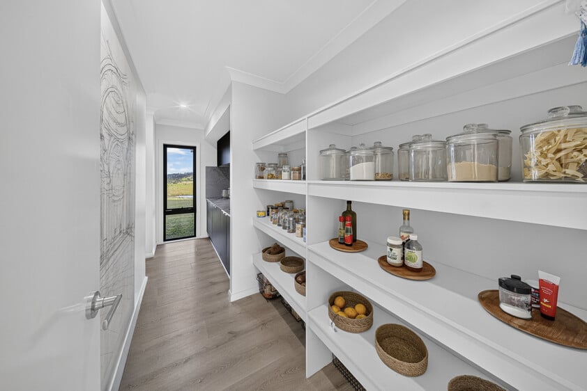 Luxury country living on 2.99 acres just 4 minutes from Dungog