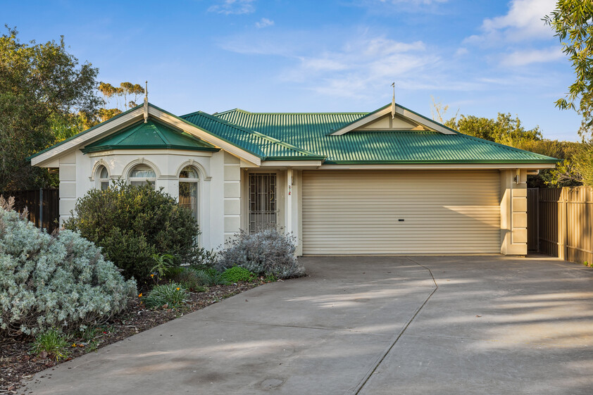 Spacious & Comfortable 3-Bedroom Home in Strathalbyn