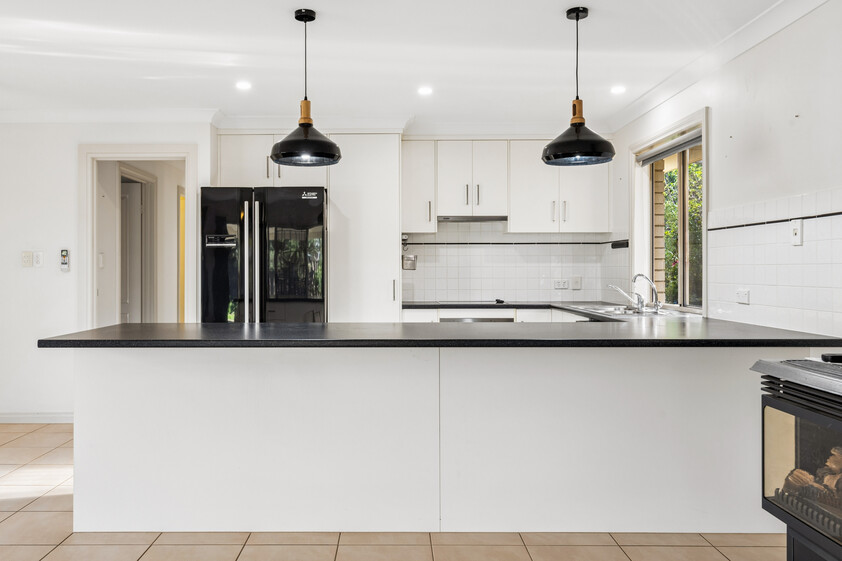 Spacious & Comfortable 3-Bedroom Home in Strathalbyn