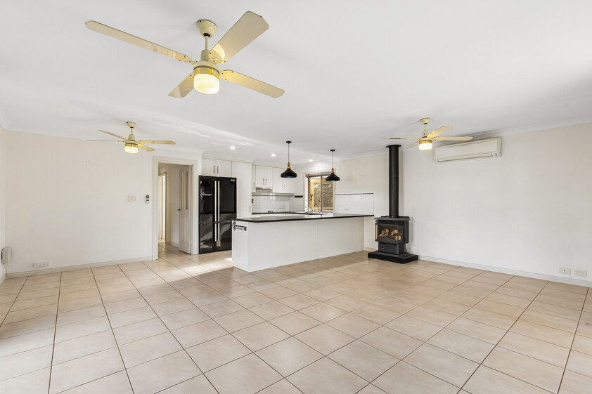 Spacious & Comfortable 3-Bedroom Home in Strathalbyn