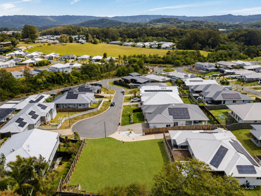 Premium Land ready now in established Panorama Estate