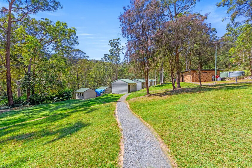 66 Acre Freehold with 3 Dwellings