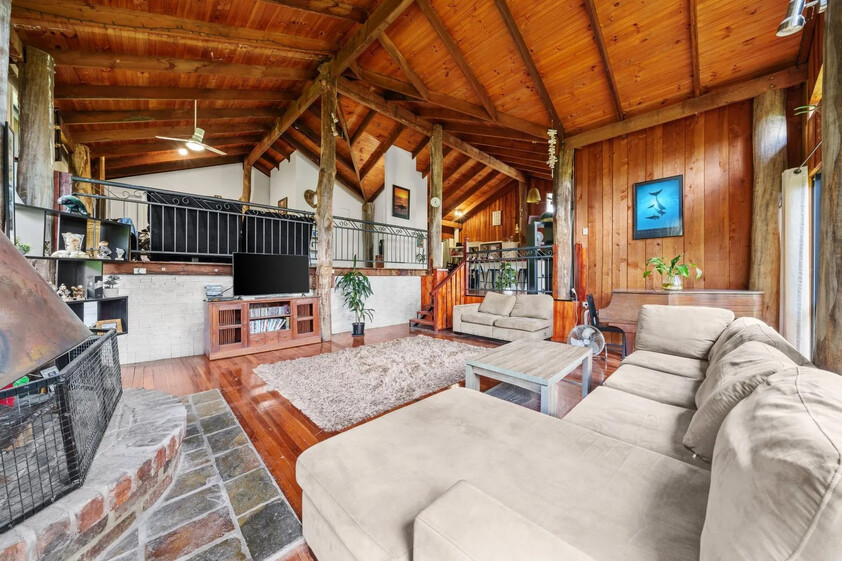 66 Acre Freehold with 3 Dwellings