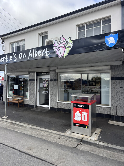PRIME DUAL-LEVEL COMMERCIAL TENANCY FOR LEASE