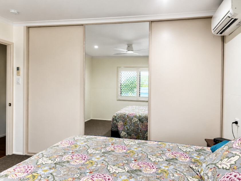 Spacious Family Living with Separate Guest Accommodation & Huge Entertaining