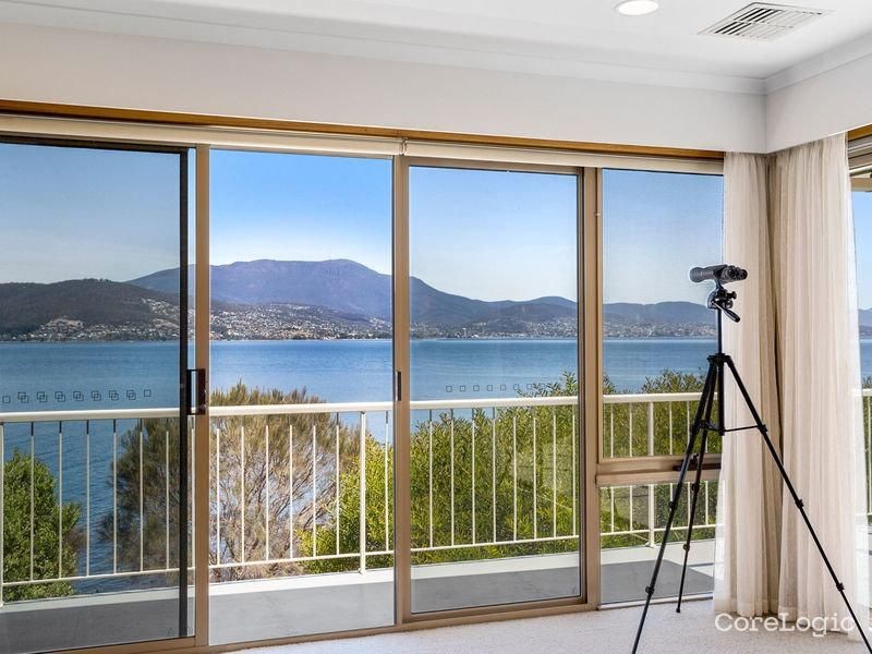 Executive Waterfront Reserve Residence