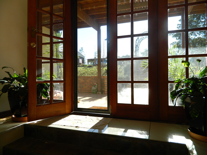 Truly exceptional & unique property with dual living option. This house ticks all the boxes!