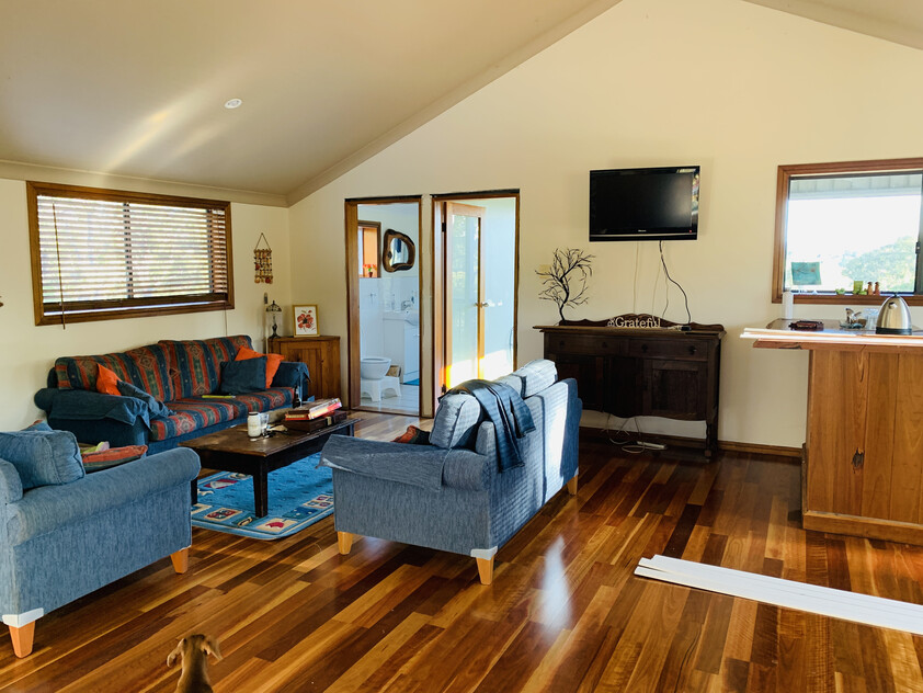 Truly exceptional & unique property with dual living option. This house ticks all the boxes!
