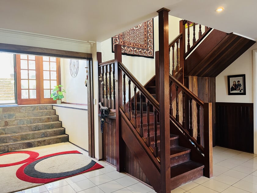 Truly exceptional & unique property with dual living option. This house ticks all the boxes!