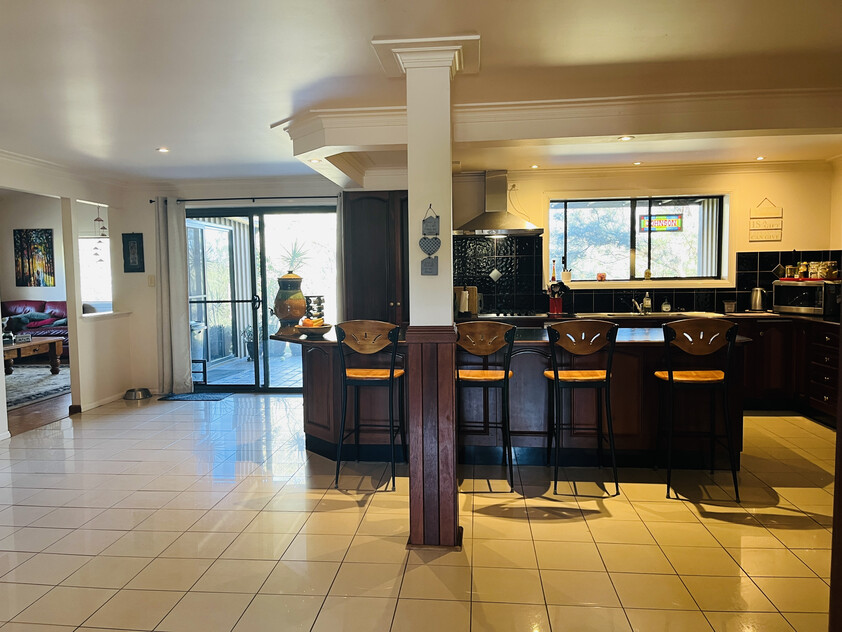 Truly exceptional & unique property with dual living option. This house ticks all the boxes!