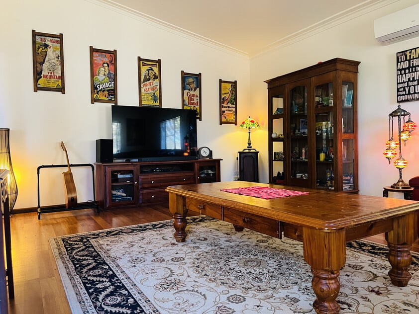 Truly exceptional & unique property with dual living option. This house ticks all the boxes!