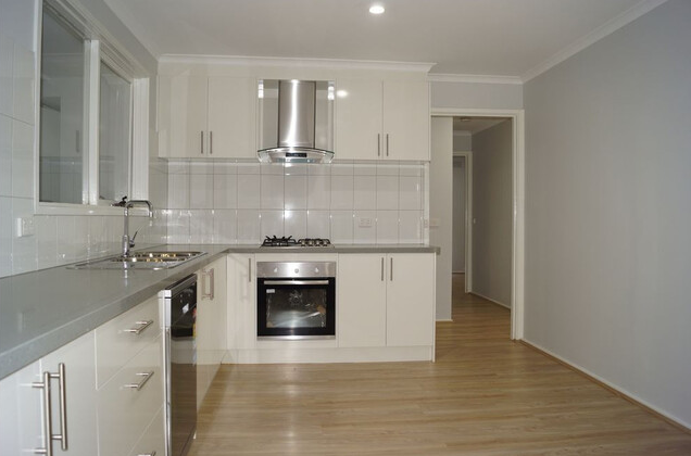 Space to Spread Out — 4 Bedroom Home on a Huge 852m² Block with Room for 4 Cars