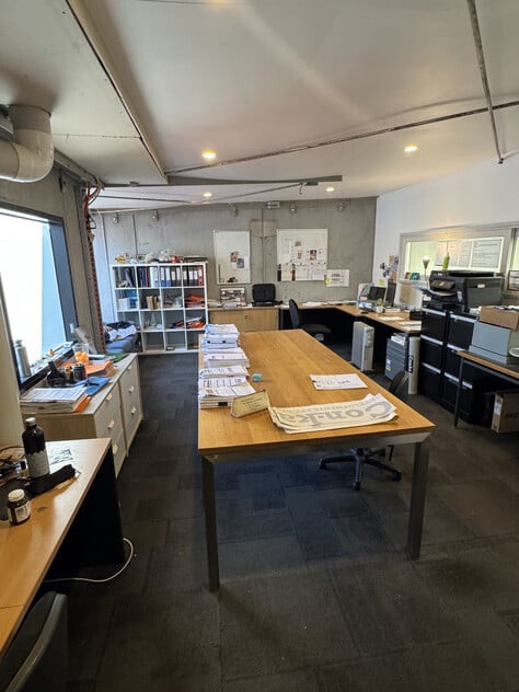 HIGH-CLEARANCE WAREHOUSE / WORKSHOP WITH DUAL ACCESS WEST FOOTSCRAY