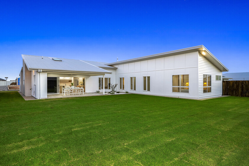 Brand-New Home on 865m² Premium Family Living in Brookfield Estate