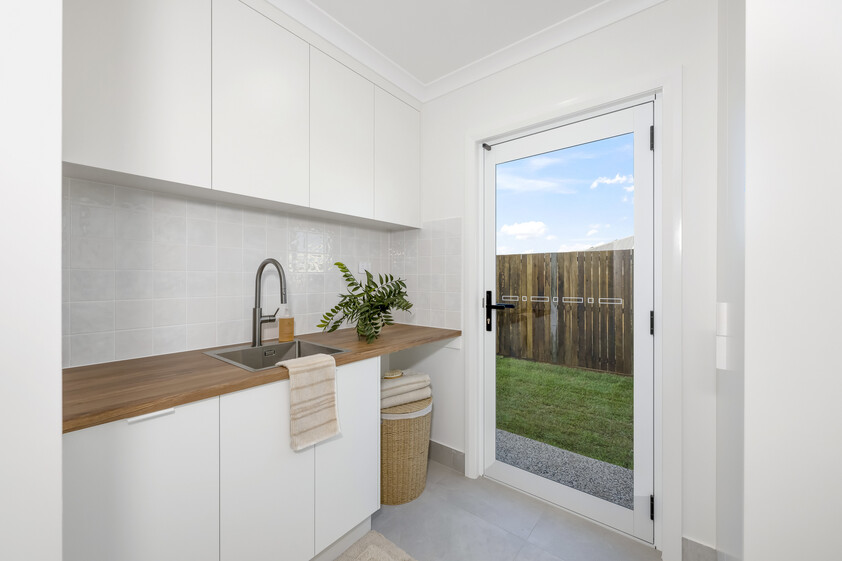 Brand-New Home on 865m² Premium Family Living in Brookfield Estate
