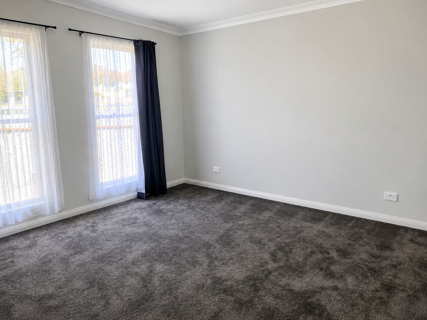 Fully Renovated on a Huge 936m² Corner Block