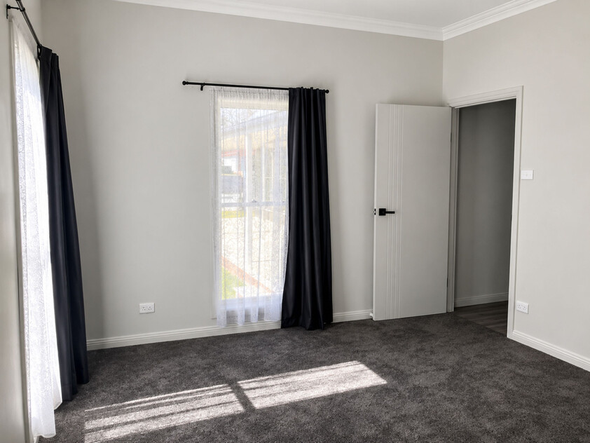Fully Renovated on a Huge 936m² Corner Block