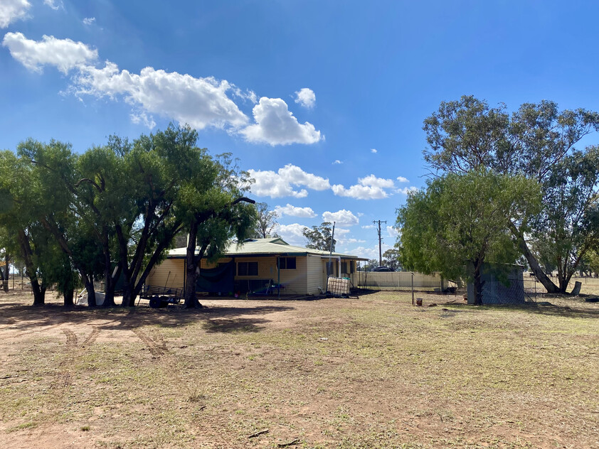 1,350 ACRES | 650 ACRES ARABLE | 24" RAINFALL | MIXED FARMING | GRAZING