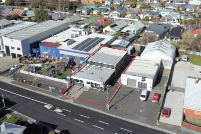 Quality Warehouse, Showroom & Office Facility with Excellent Amenities in Prime Moonah Position