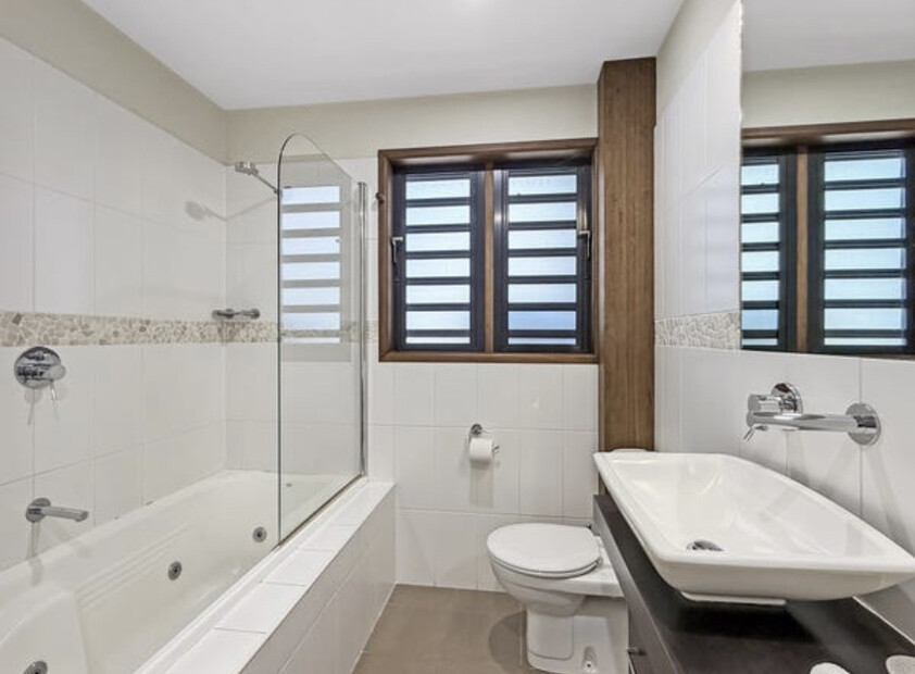 Relaxed Beachfront Living at Pure Magnetic Villas